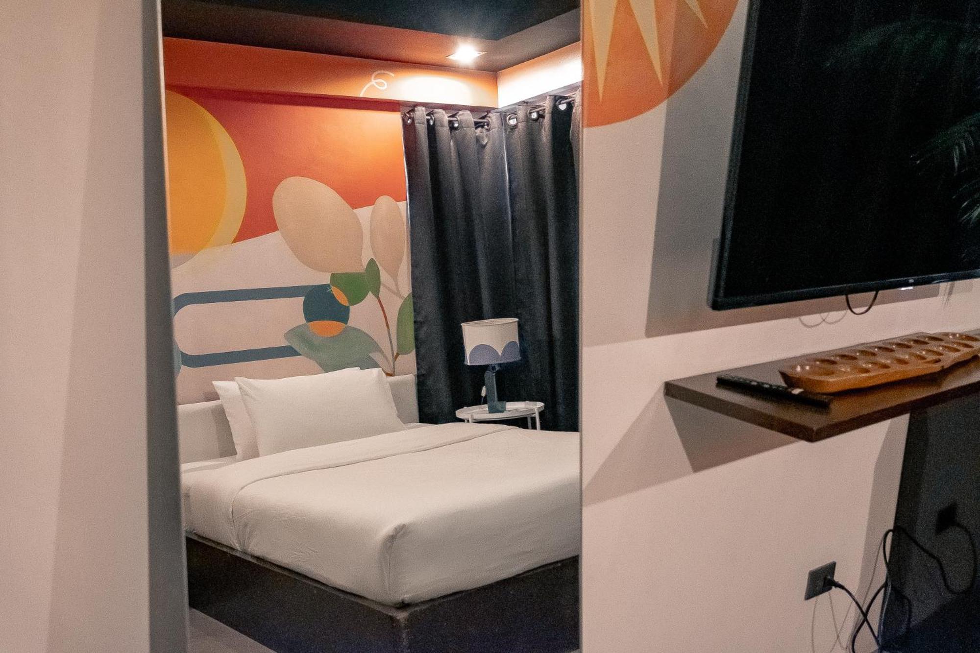 Havitat Boutique Hotel Makati City Esterno foto